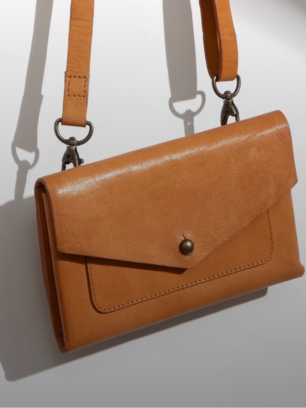 Noonday Collection Rustic Leather Wallet